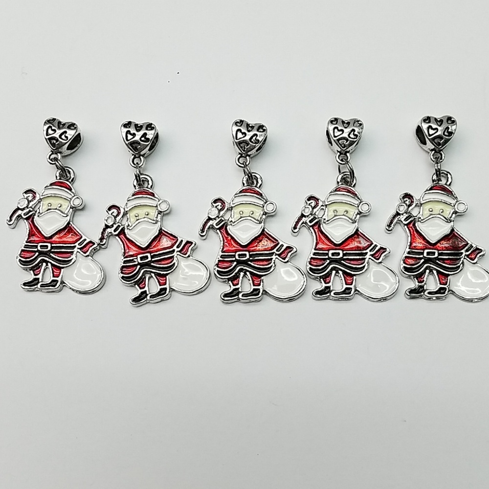 Christmas charms 5 Santas for bracelets or necklac